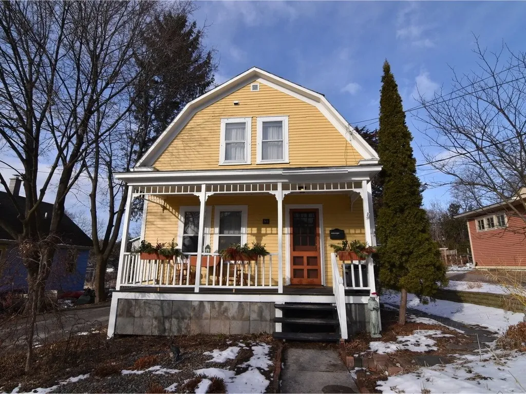 84 Howard Street Burlington VT 05401