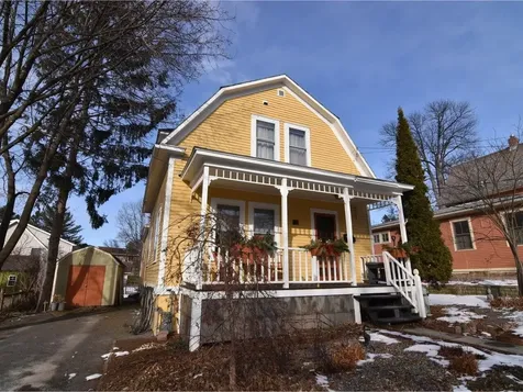 84 Howard Street Burlington VT 05401