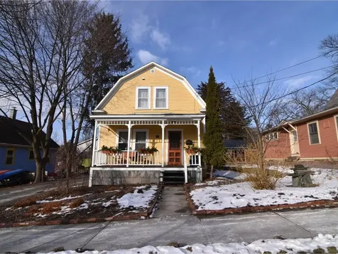 84 Howard Street Burlington VT 05401