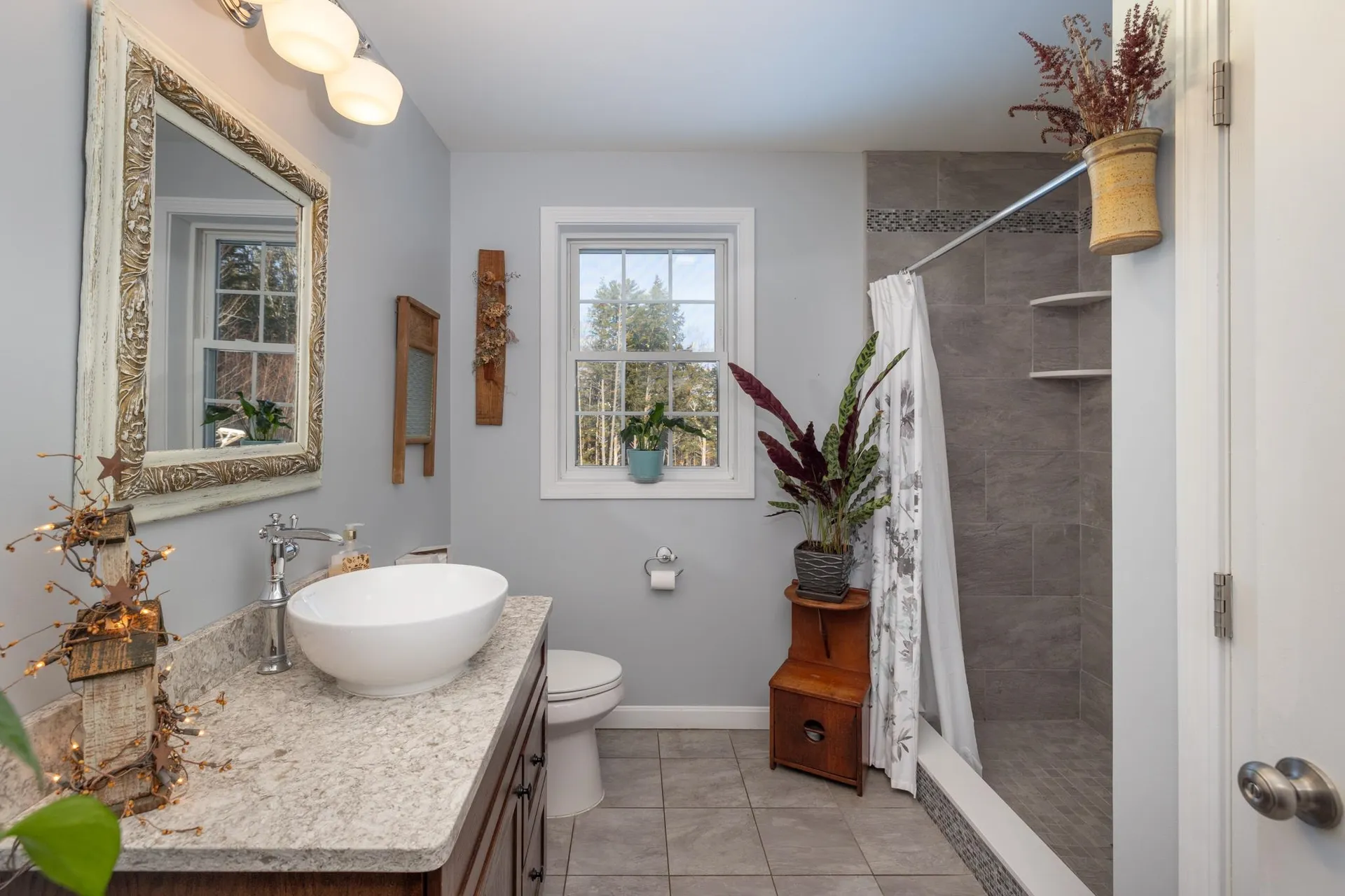 66 Howlett Road Bradford NH 03221