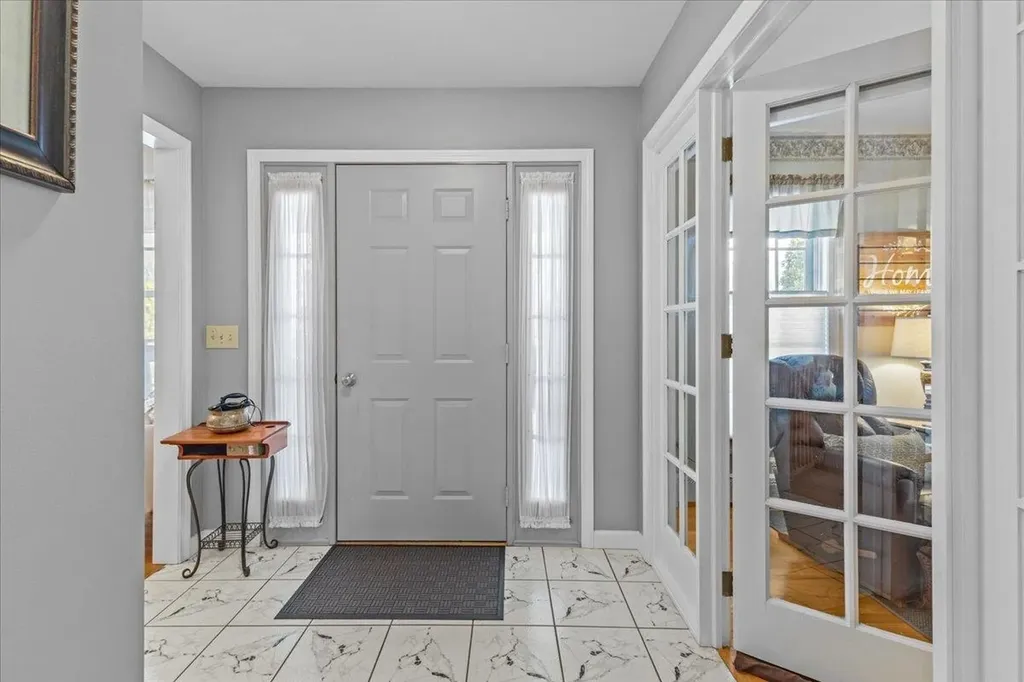 27 Muirfield Road Burlington VT 05408