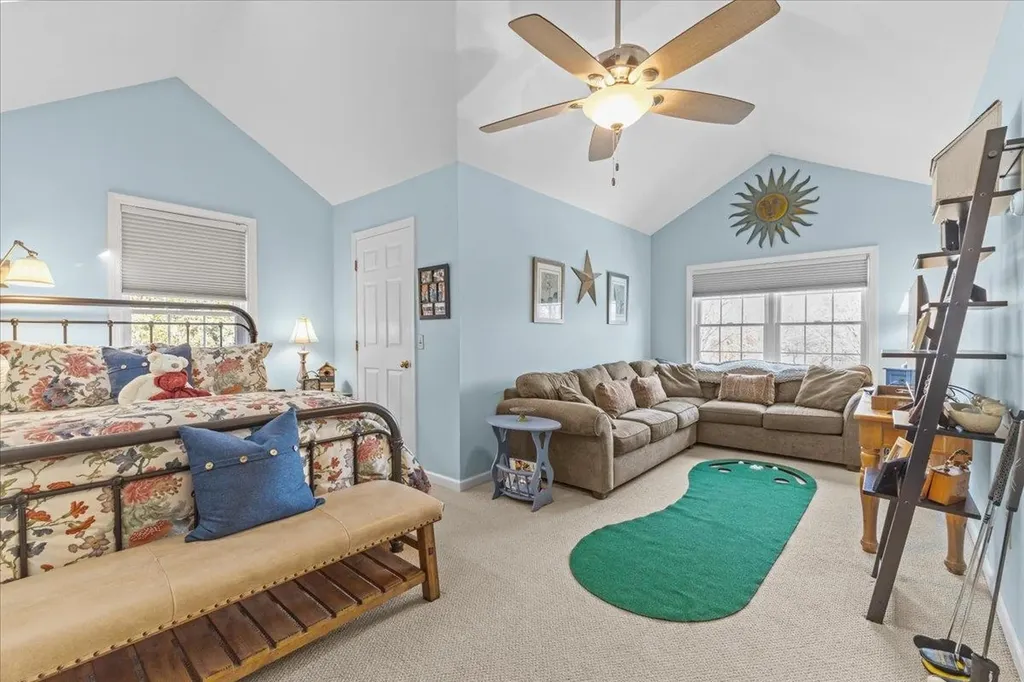 27 Muirfield Road Burlington VT 05408