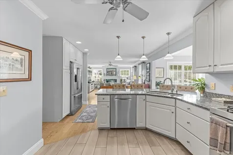 27 Muirfield Road Burlington VT 05408