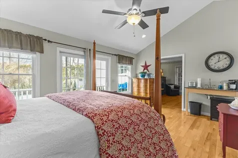 27 Muirfield Road Burlington VT 05408