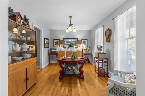 27 Muirfield Road Burlington VT 05408