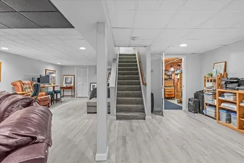 27 Muirfield Road Burlington VT 05408