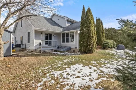 27 Muirfield Road Burlington VT 05408