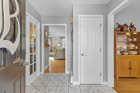 27 Muirfield Road Burlington VT 05408