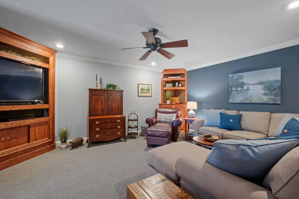 1 Pointe Sewall Road Wolfeboro NH 03894