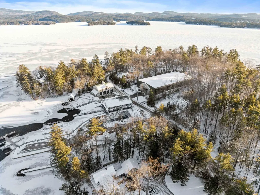 1 Pointe Sewall Road Wolfeboro NH 03894