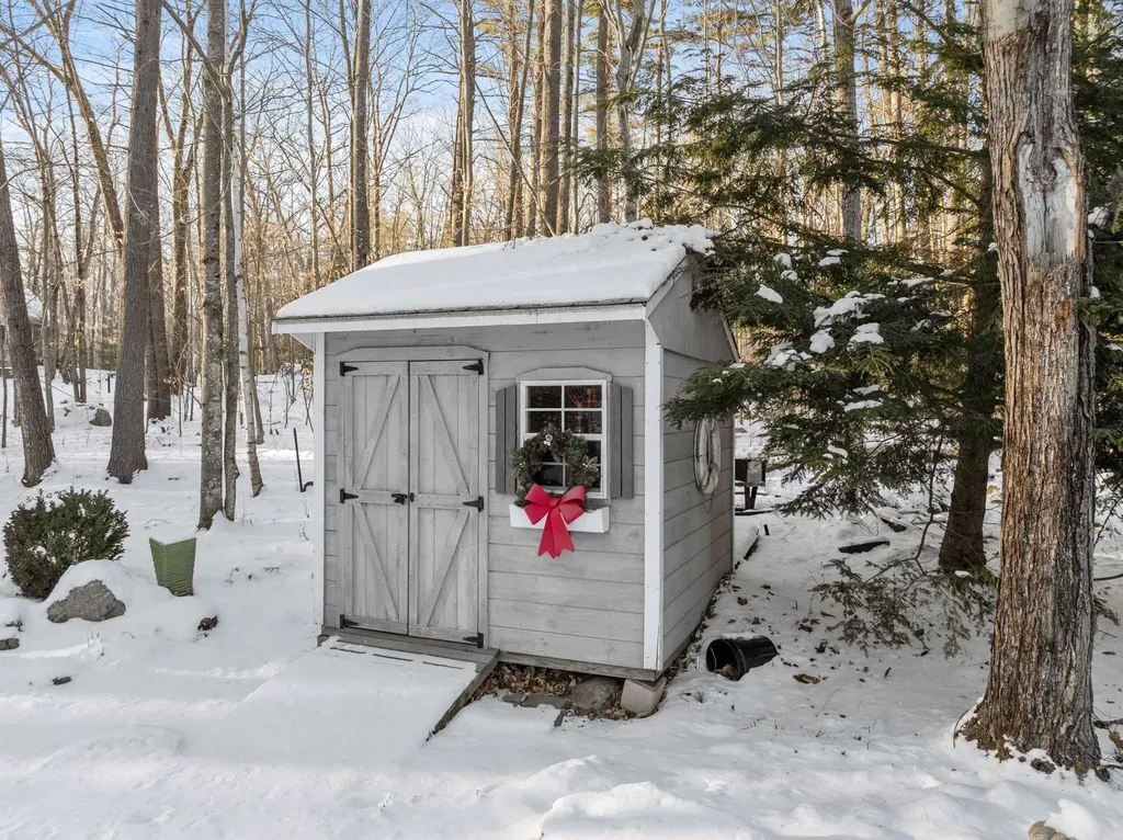 1 Pointe Sewall Road Wolfeboro NH 03894