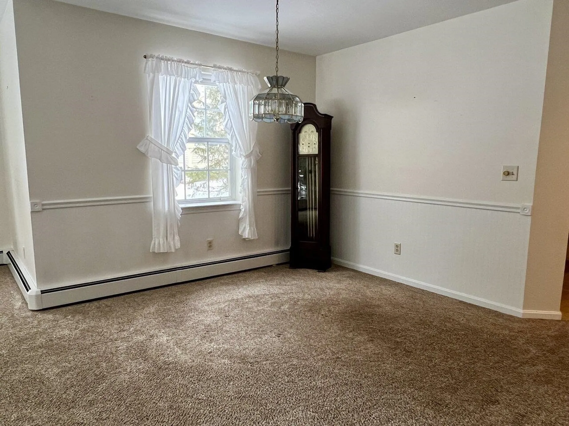 10 Cardinal Lane Essex VT 05452