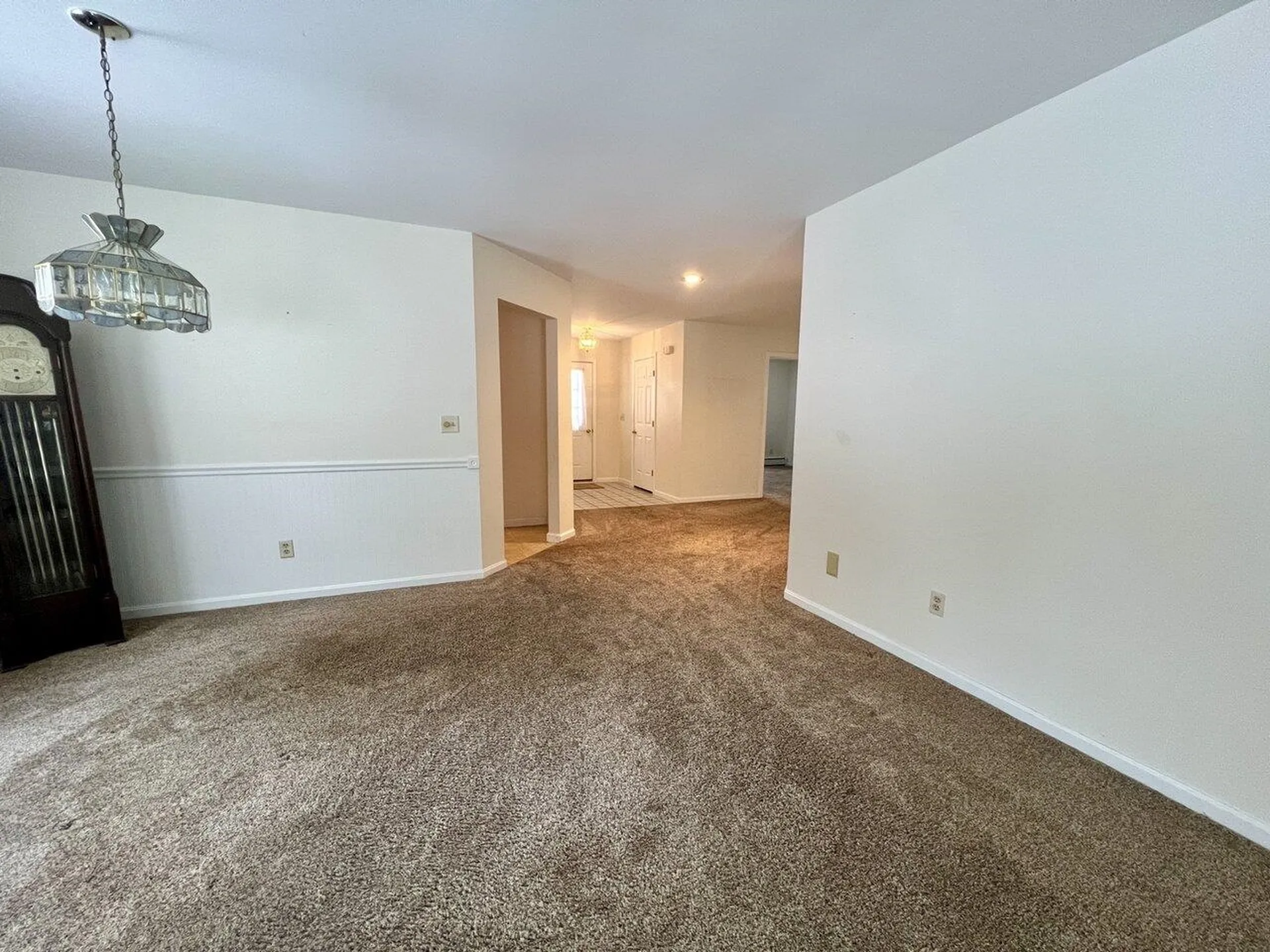 10 Cardinal Lane Essex VT 05452