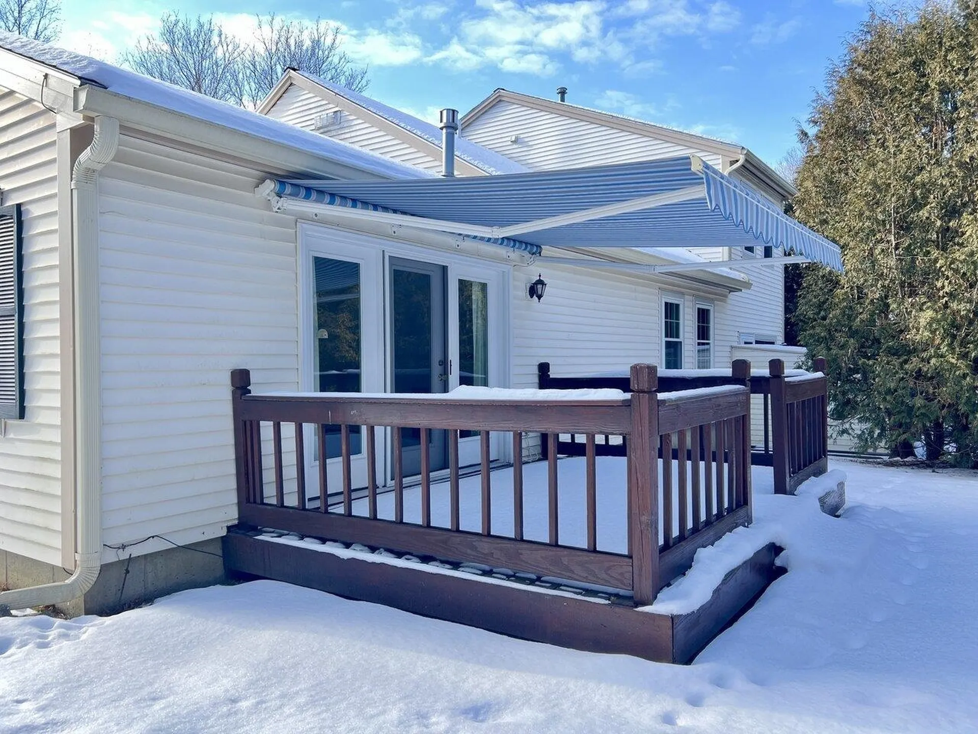 10 Cardinal Lane Essex VT 05452