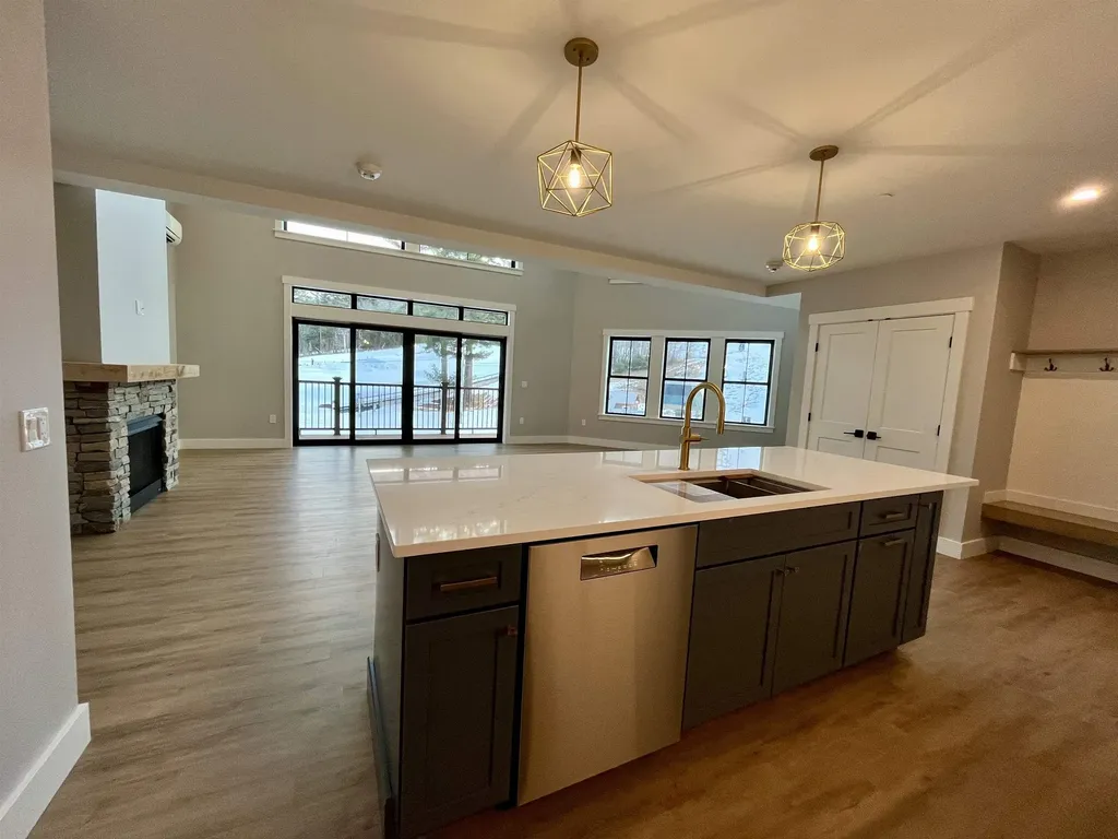 243 Skimobile Road Conway NH 03860