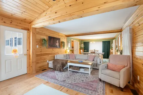20 Carlson Drive Pittsburg NH 03592