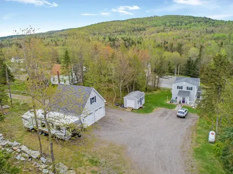 20 Carlson Drive Pittsburg NH 03592