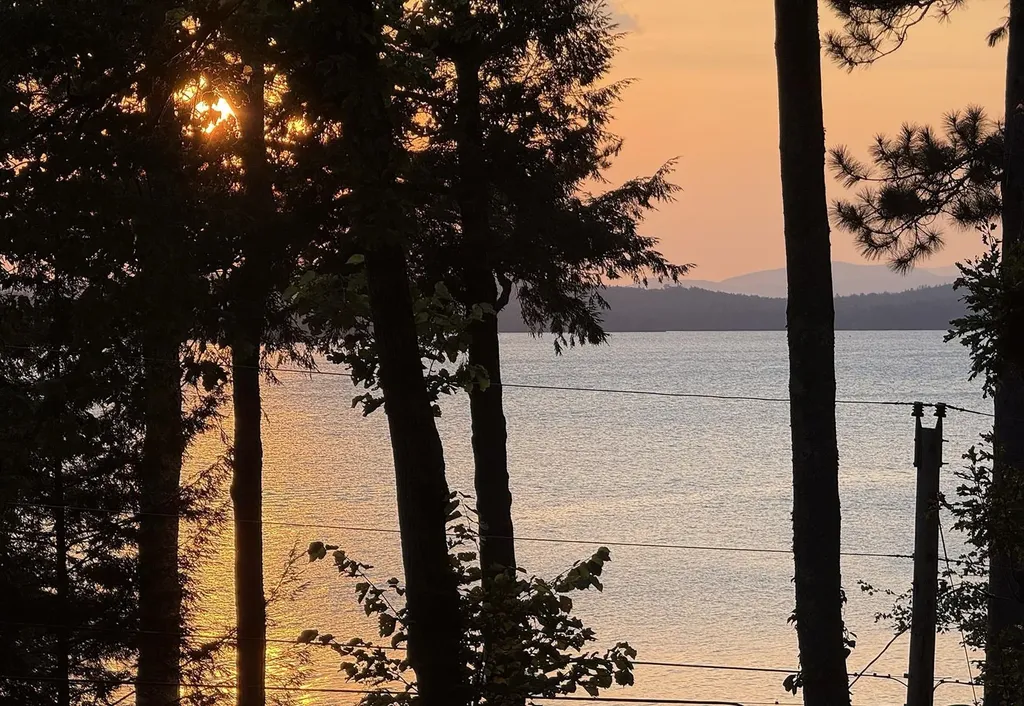 19 Wawbeek Road Tuftonboro NH 03850