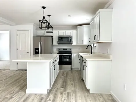 7 Wildlife Crossing Tilton NH 03276