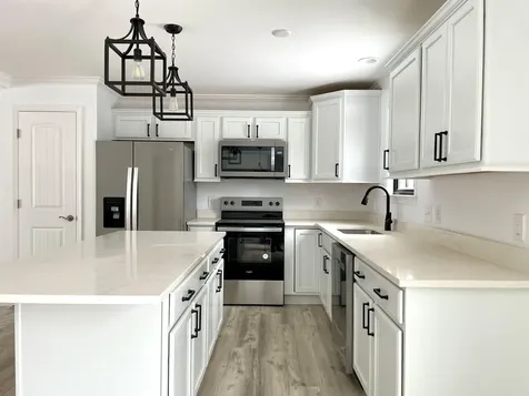 7 Wildlife Crossing Tilton NH 03276