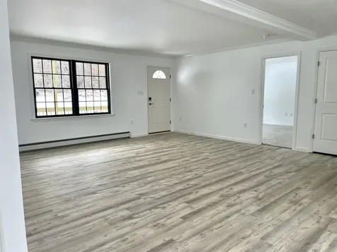 7 Wildlife Crossing Tilton NH 03276