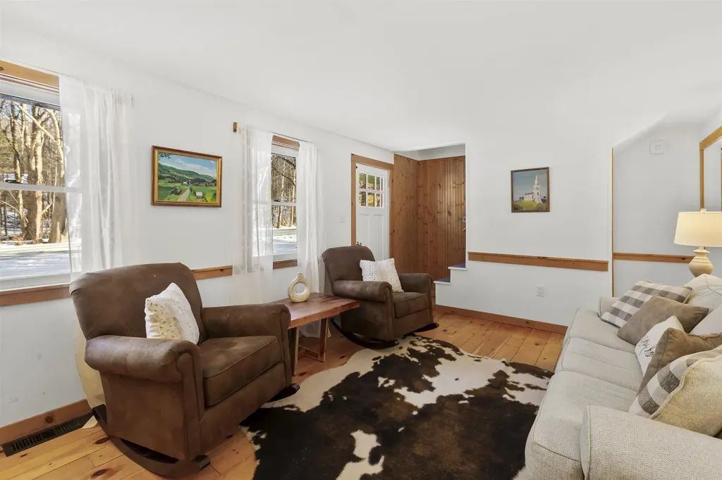 90 Jennifer Lane Manchester VT 05255