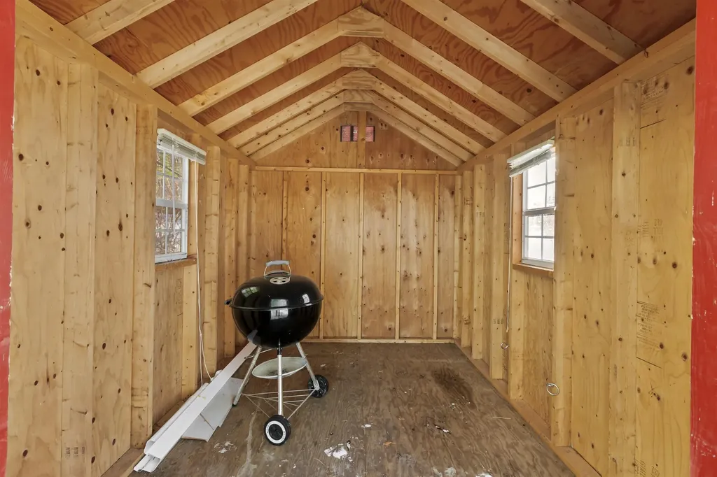 90 Jennifer Lane Manchester VT 05255