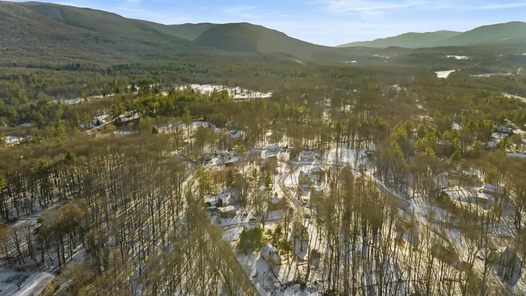 90 Jennifer Lane Manchester VT 05255