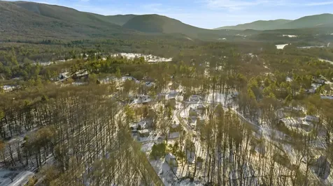 90 Jennifer Lane Manchester VT 05255