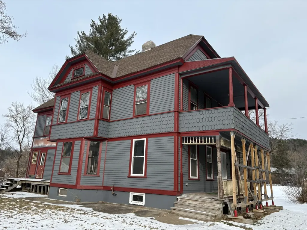 60 Harrison Avenue St. Johnsbury VT 05819