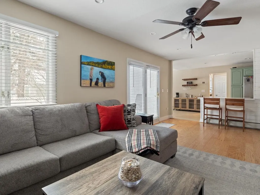 87 Robin Road Colchester VT 05446