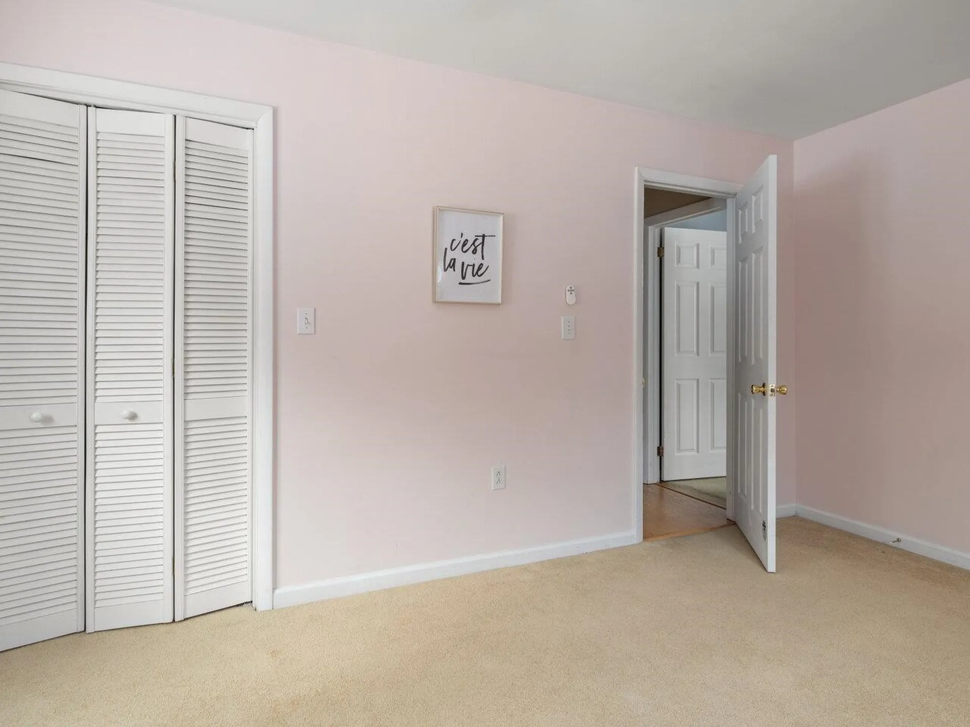 87 Robin Road Colchester VT 05446