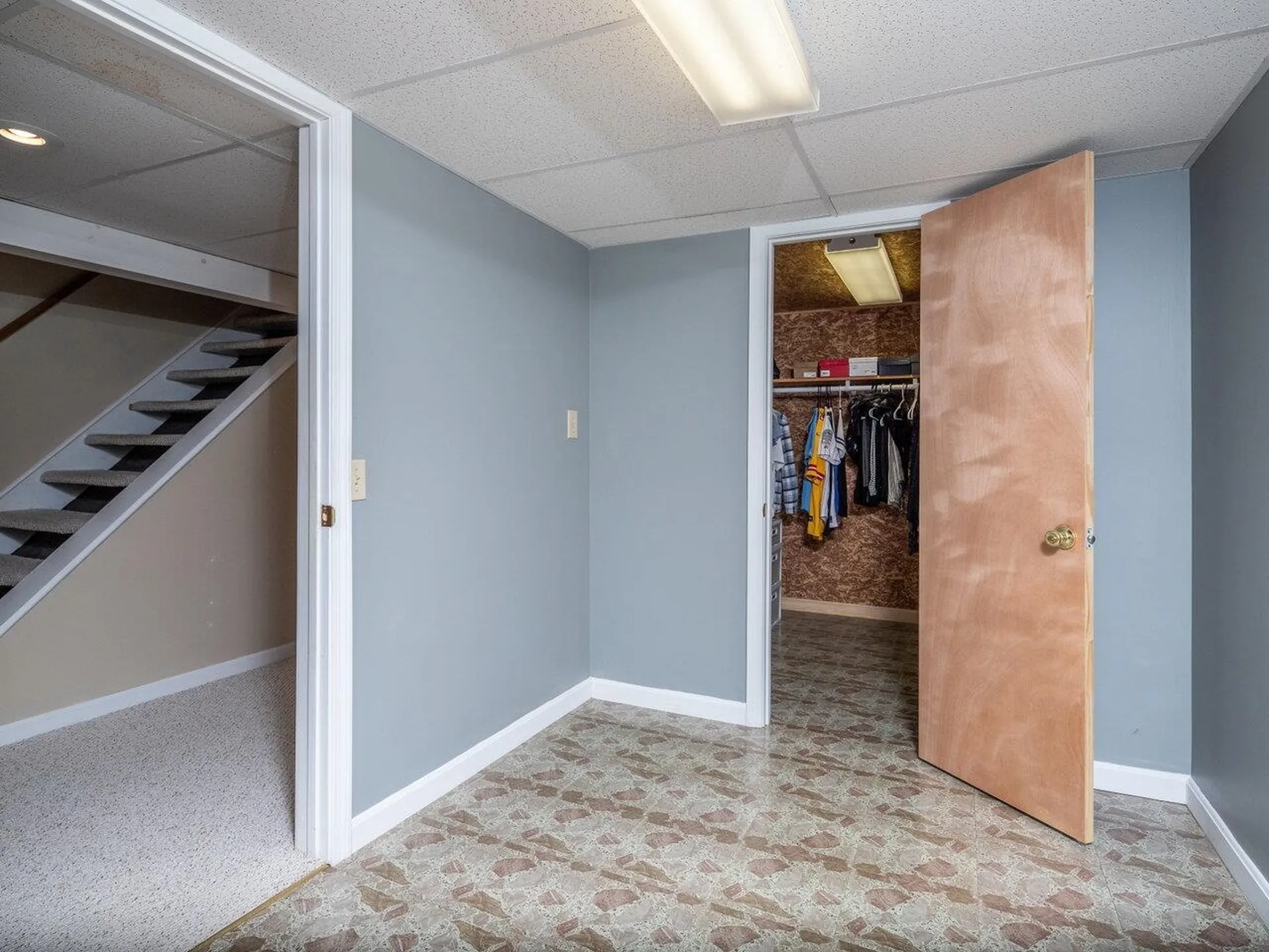 87 Robin Road Colchester VT 05446