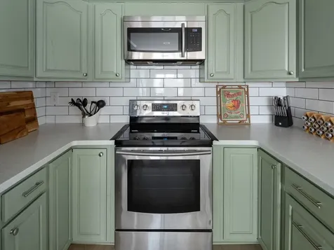 87 Robin Road Colchester VT 05446