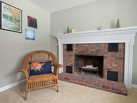 87 Robin Road Colchester VT 05446