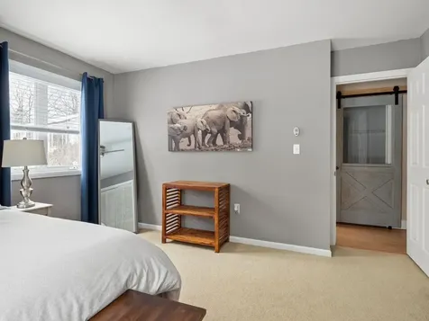 87 Robin Road Colchester VT 05446