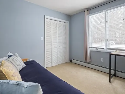 87 Robin Road Colchester VT 05446