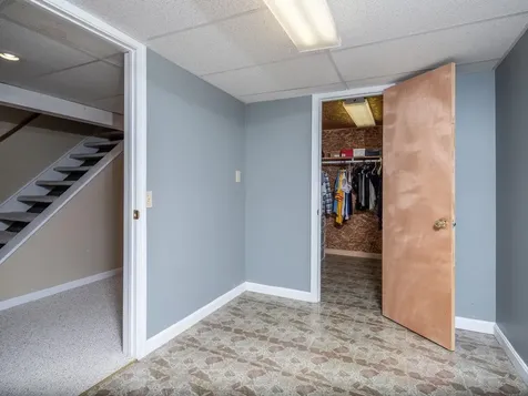 87 Robin Road Colchester VT 05446