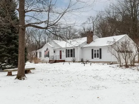 87 Robin Road Colchester VT 05446