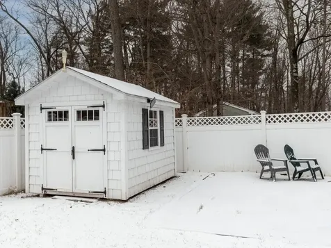 87 Robin Road Colchester VT 05446