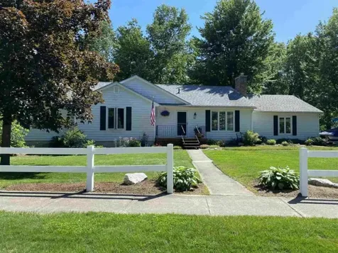 87 Robin Road Colchester VT 05446