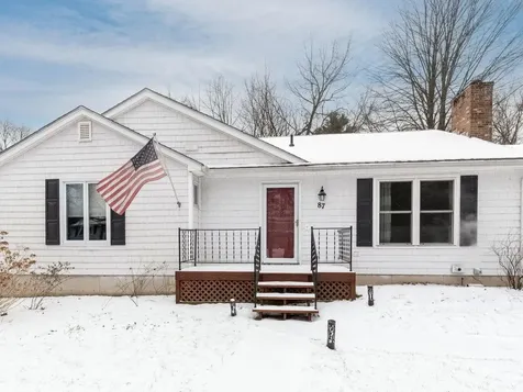 87 Robin Road Colchester VT 05446