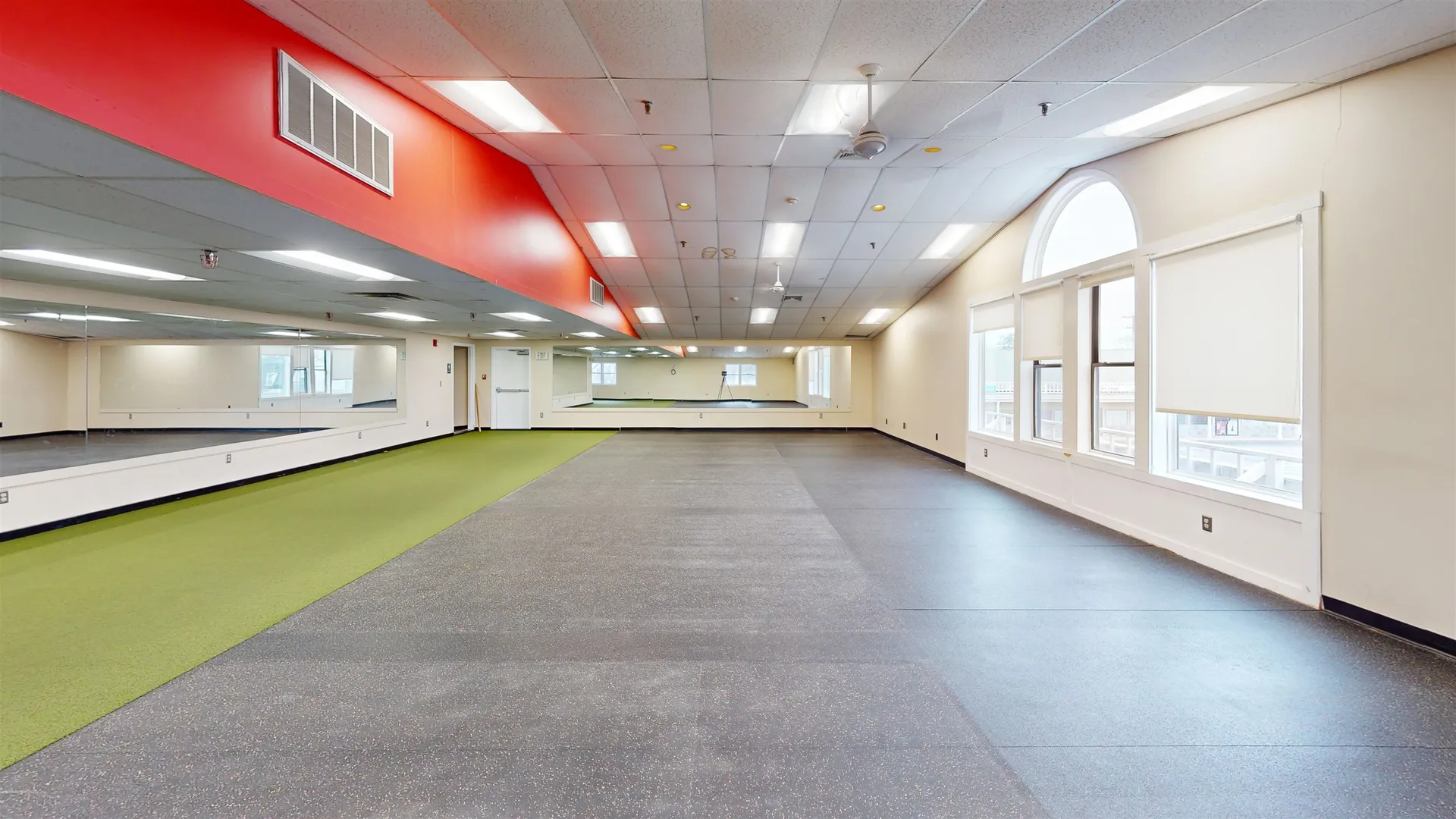 18 Lafayette Road North Hampton NH 03862