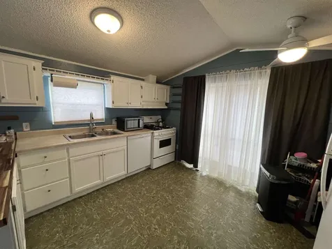 31 Polly Ann Park Dover NH 03820
