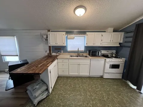 31 Polly Ann Park Dover NH 03820