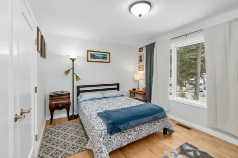 7 Falcon Way Hales Location NH 03860