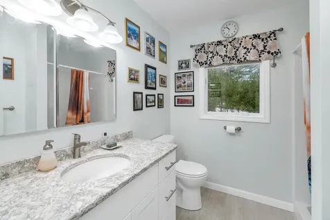 7 Falcon Way Hales Location NH 03860
