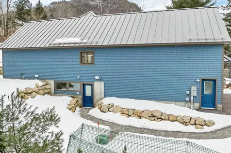 7 Falcon Way Hales Location NH 03860