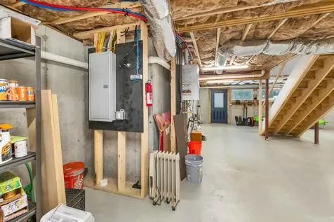 7 Falcon Way Hales Location NH 03860