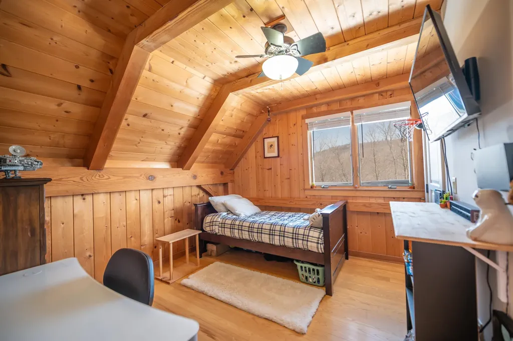 43 Upton Road Dover VT 05356